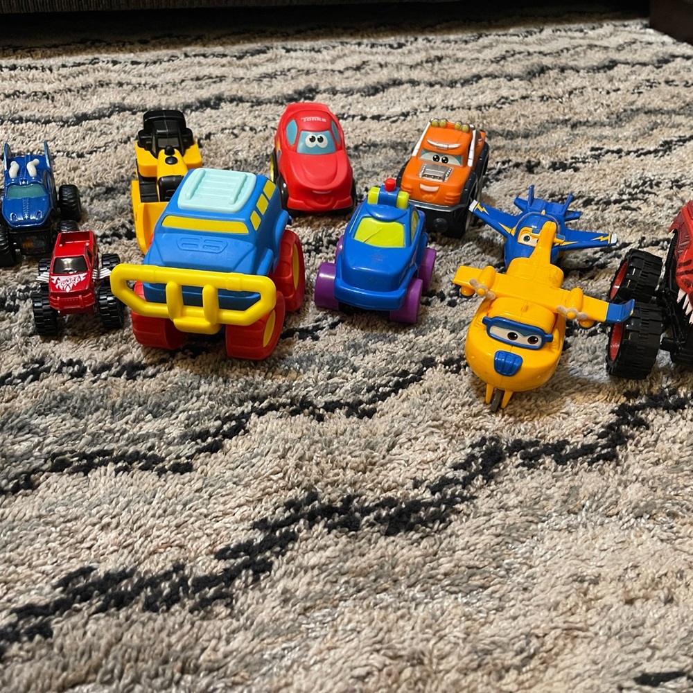 Colorful Kids Toy Vehicle Set